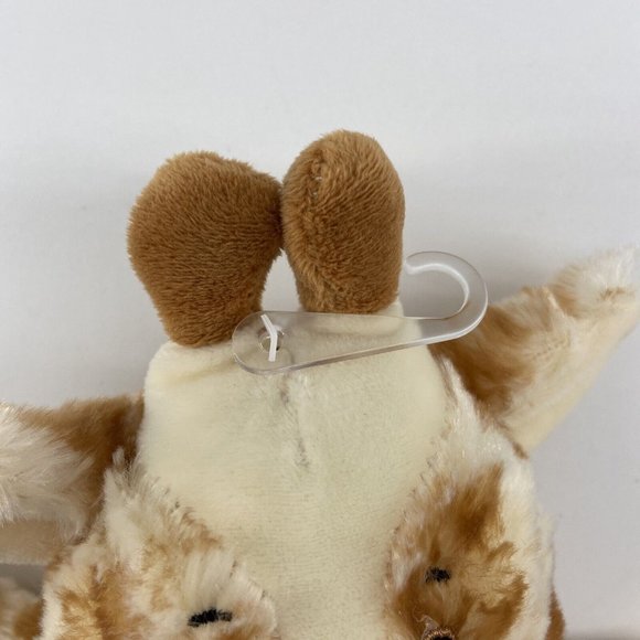 The Petting Zoo Giraffe Lovey Security Blanket Snugglerz Rattle Plush Toy - Picture 7 of 8